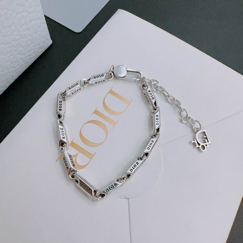Dior Bracelet 06yxh01